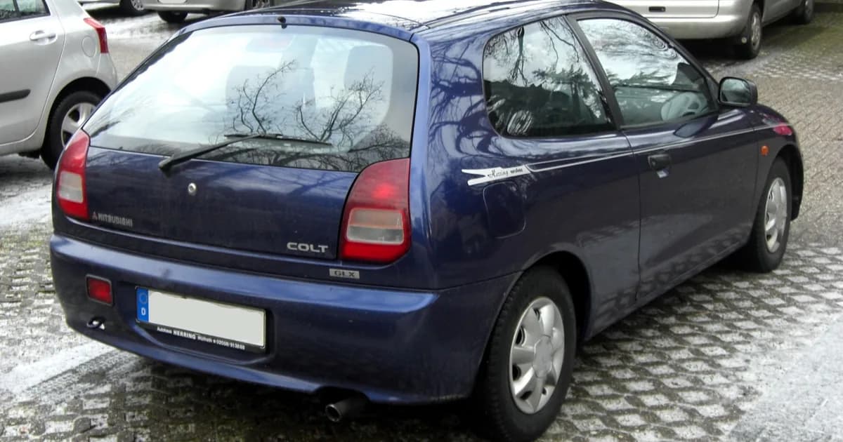 Mitsubishi Colt V (CJO) (1996–2003)