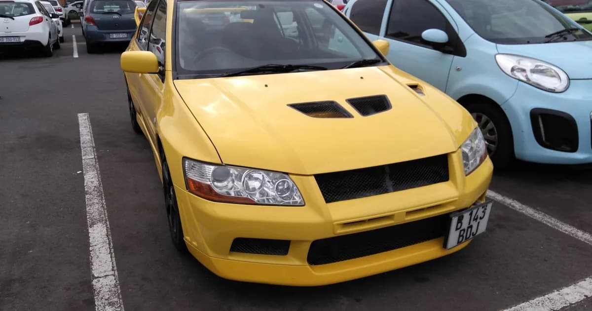 Mitsubishi Lancer Evolution VII (2001–2003)