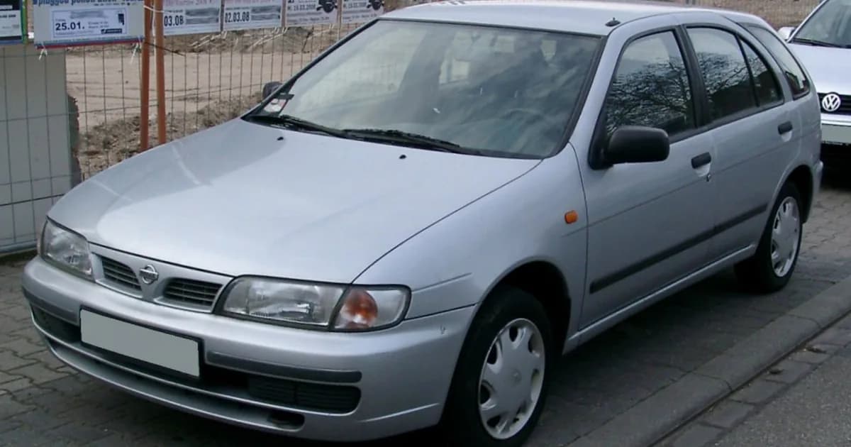 Nissan Almera I Hatchback (N15) (1995–2000)