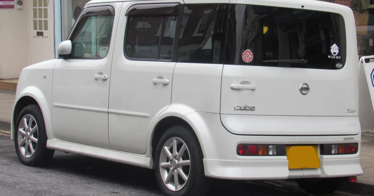 Nissan Cube (Z11) (2002–2008)