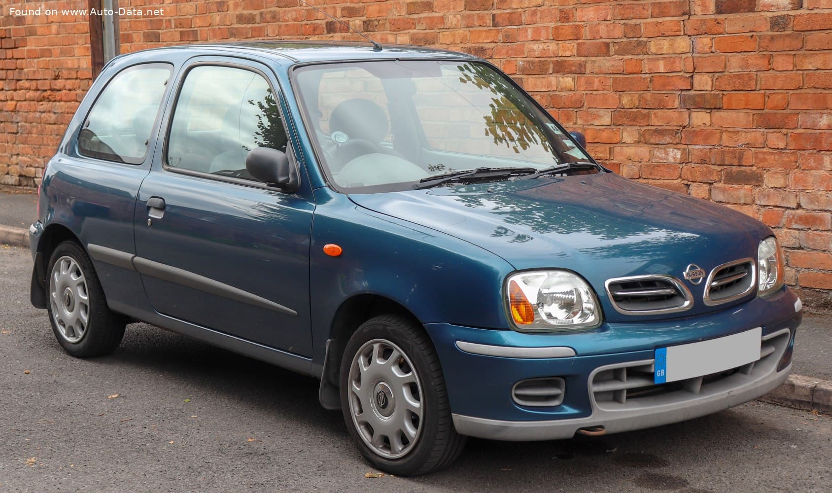 Nissan Micra K11 (1998–2002)