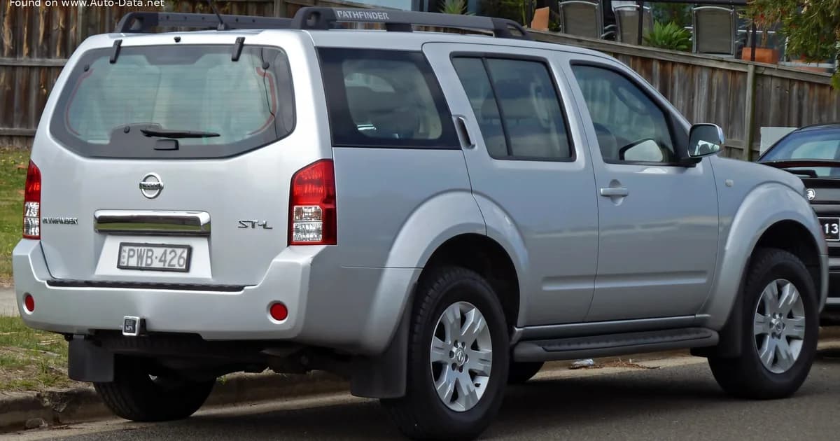 Nissan Pathfinder III (2004–2010)