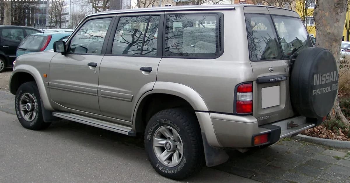 Nissan Patrol V (Y61) (1997–2005)