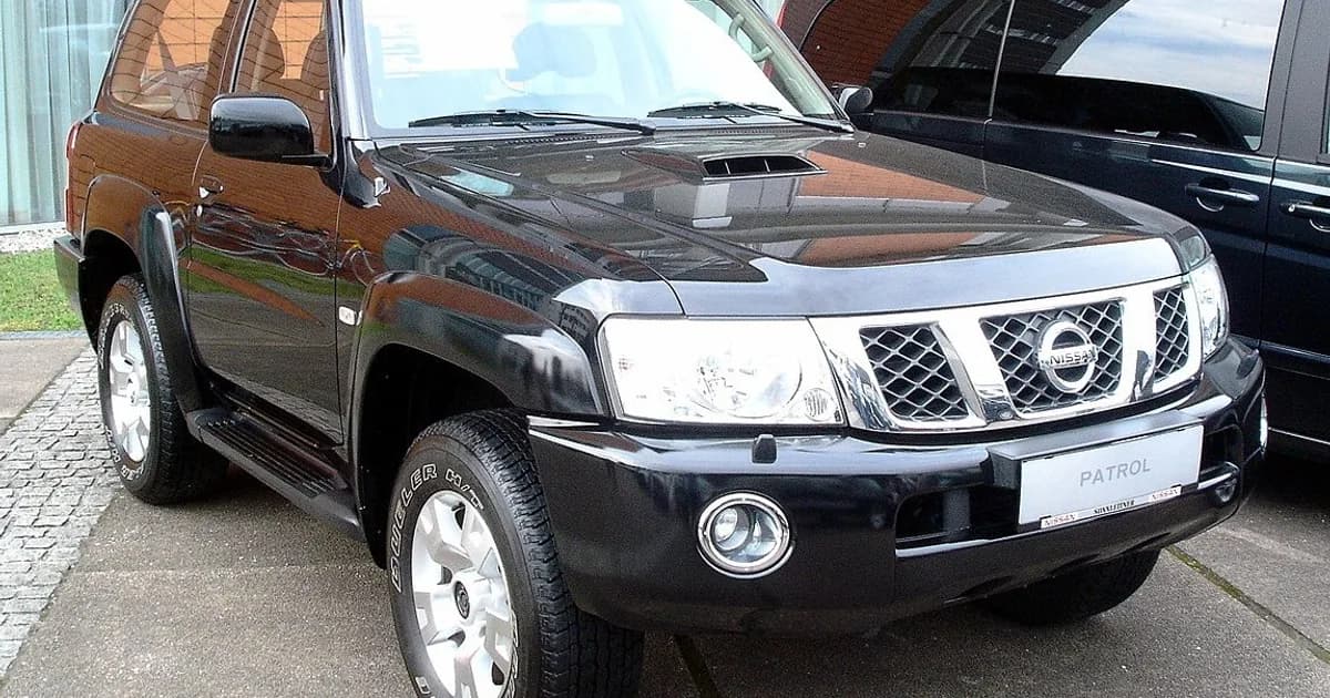 Nissan Patrol V