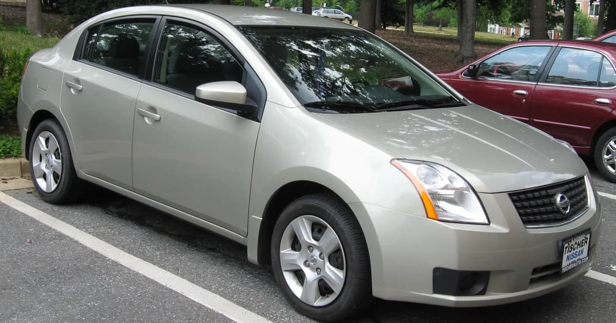 Nissan Sentra VI (2006–2012)