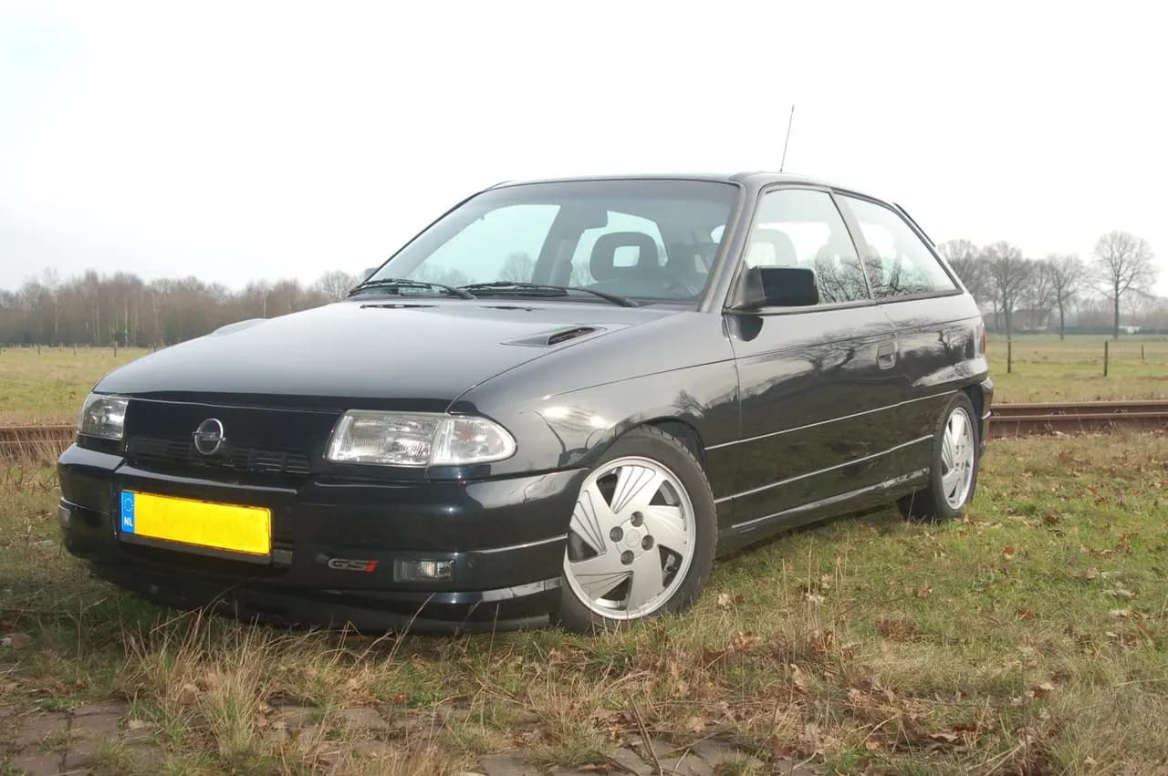 Opel Astra F