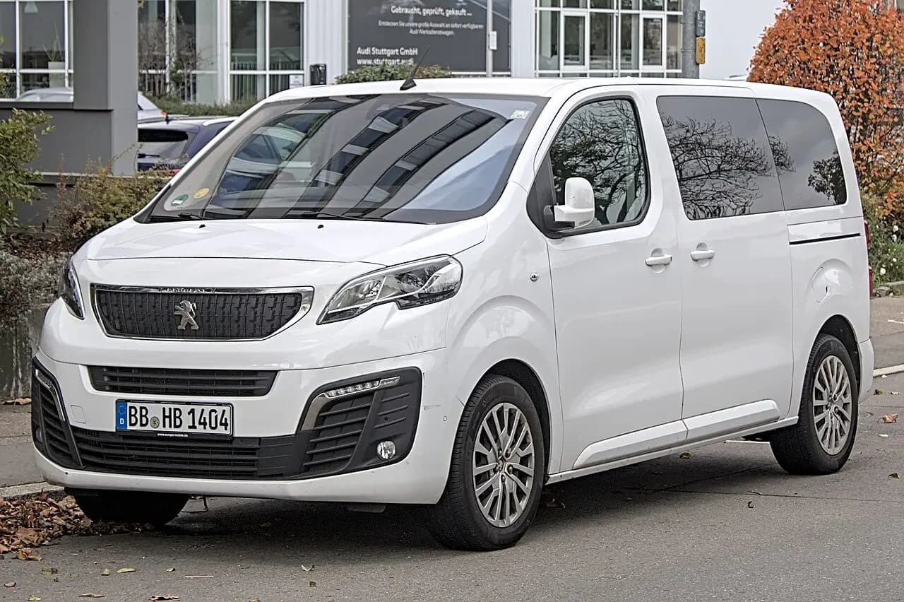 Peugeot Traveller L3