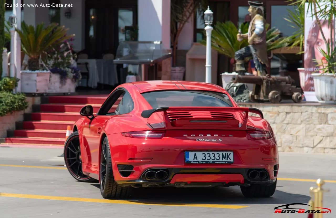 Porsche 911 (991) (2011–2017)