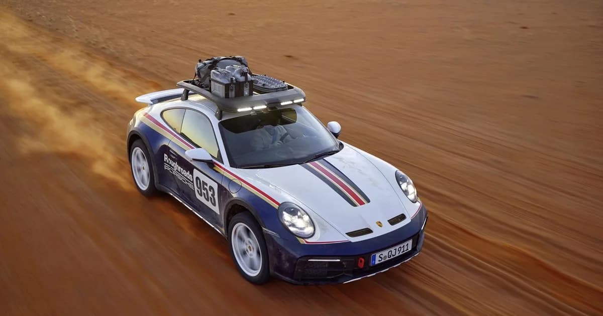 Porsche 911 Dakar (992)