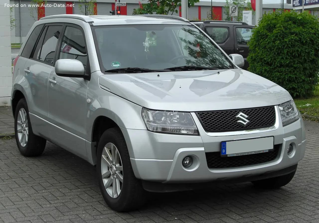 Suzuki Grand Vitara 2 (2005–2008)