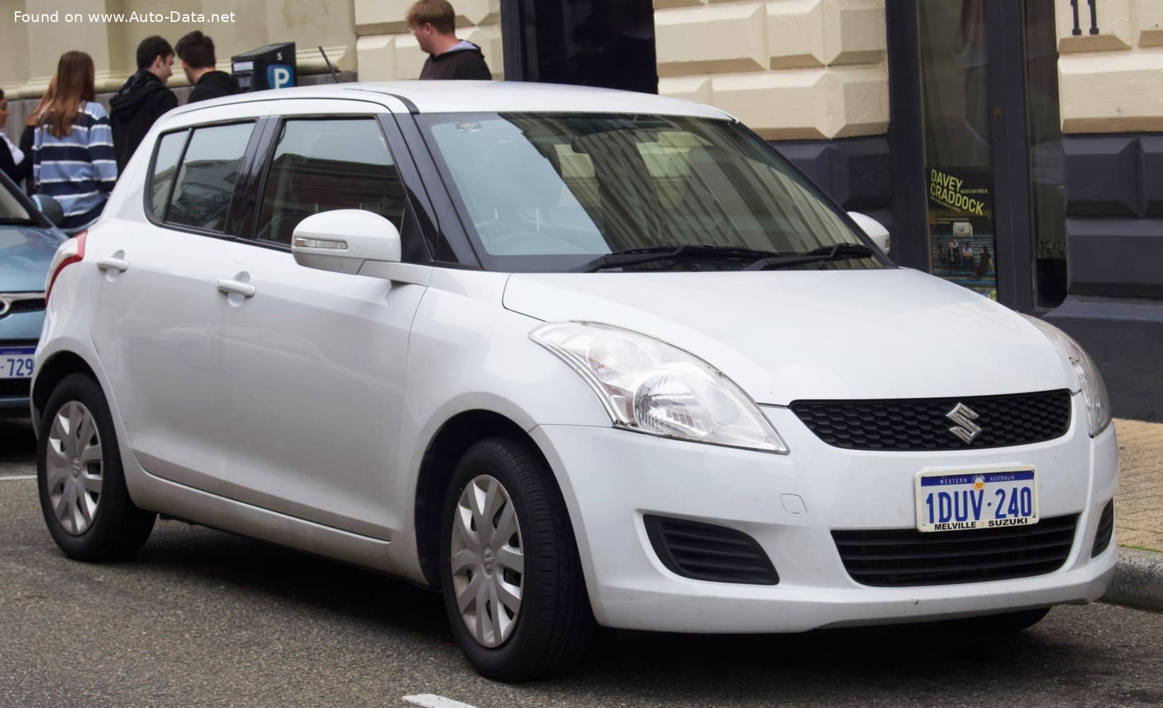 Suzuki Swift 5 (2010–2013)