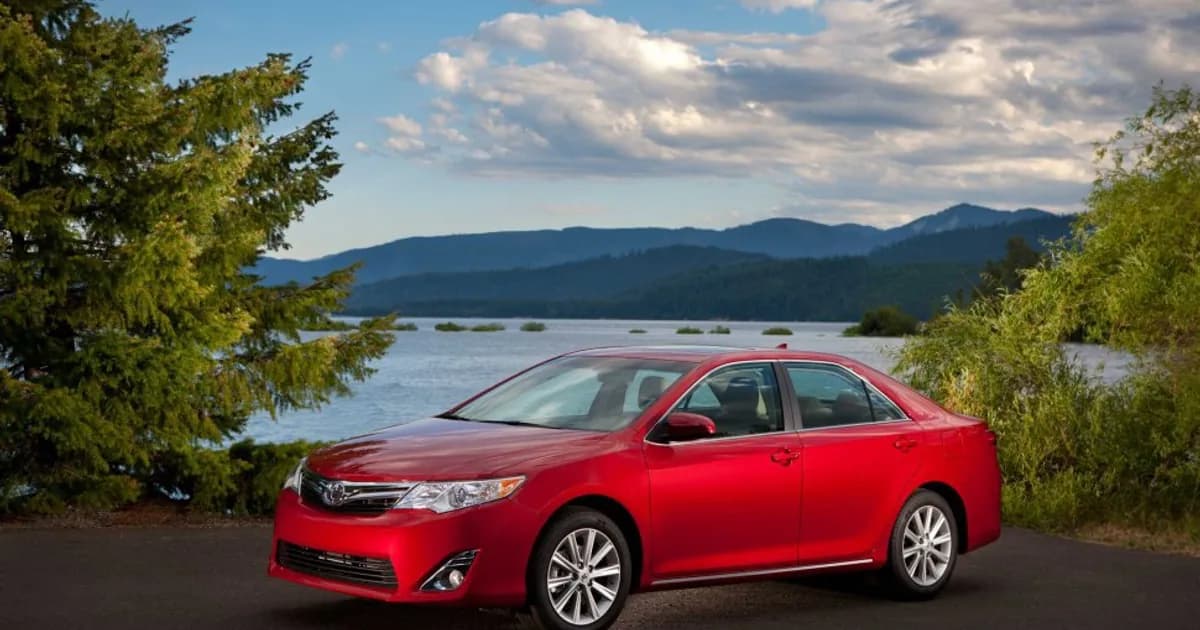 Toyota Camry VII (XV50)