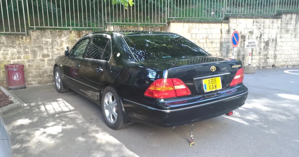 Toyota Celsior III