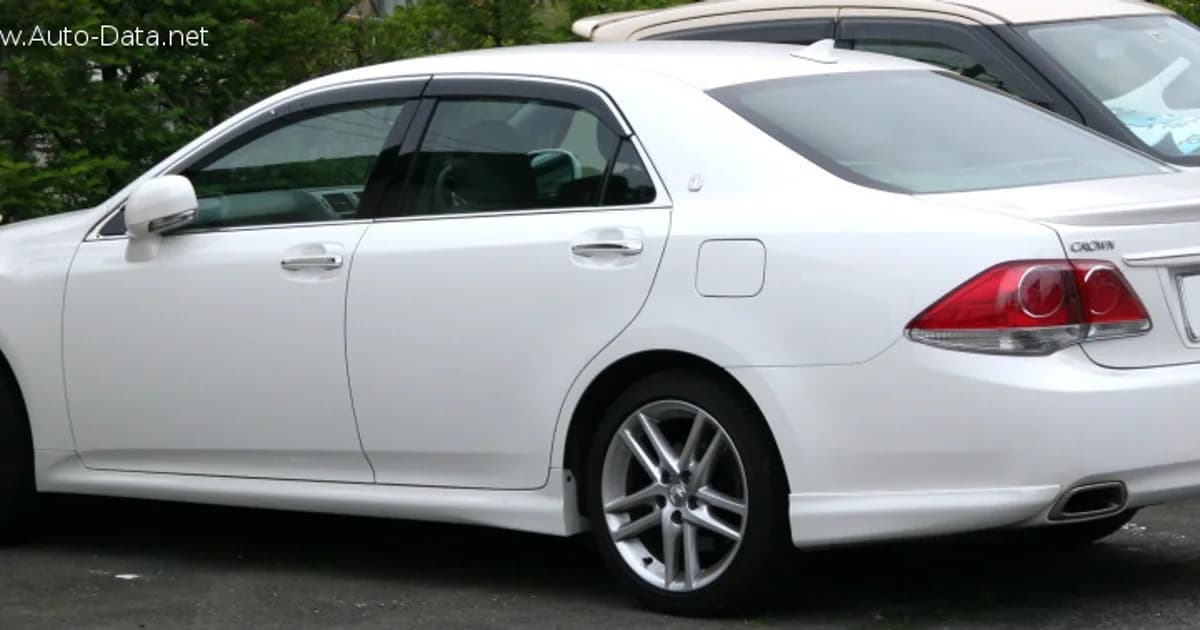 Toyota Crown XIII