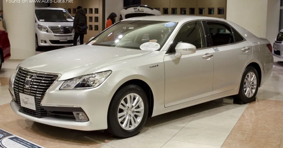 Toyota Crown XIV Royal (S210)
