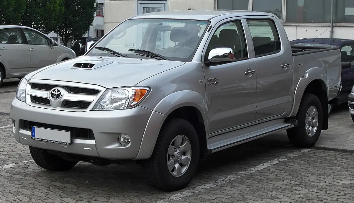 Toyota Hilux Extra Cab VII