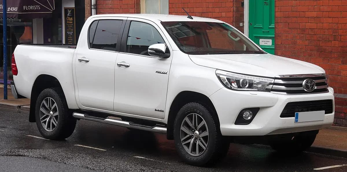 Toyota Hilux Phase 8 (2015–2017)