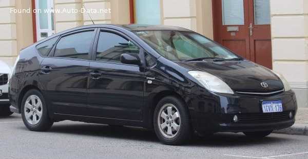 Toyota Prius Phase 2 (2003–2009)