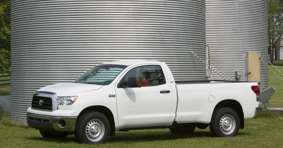 Toyota Tundra II Regular Cab