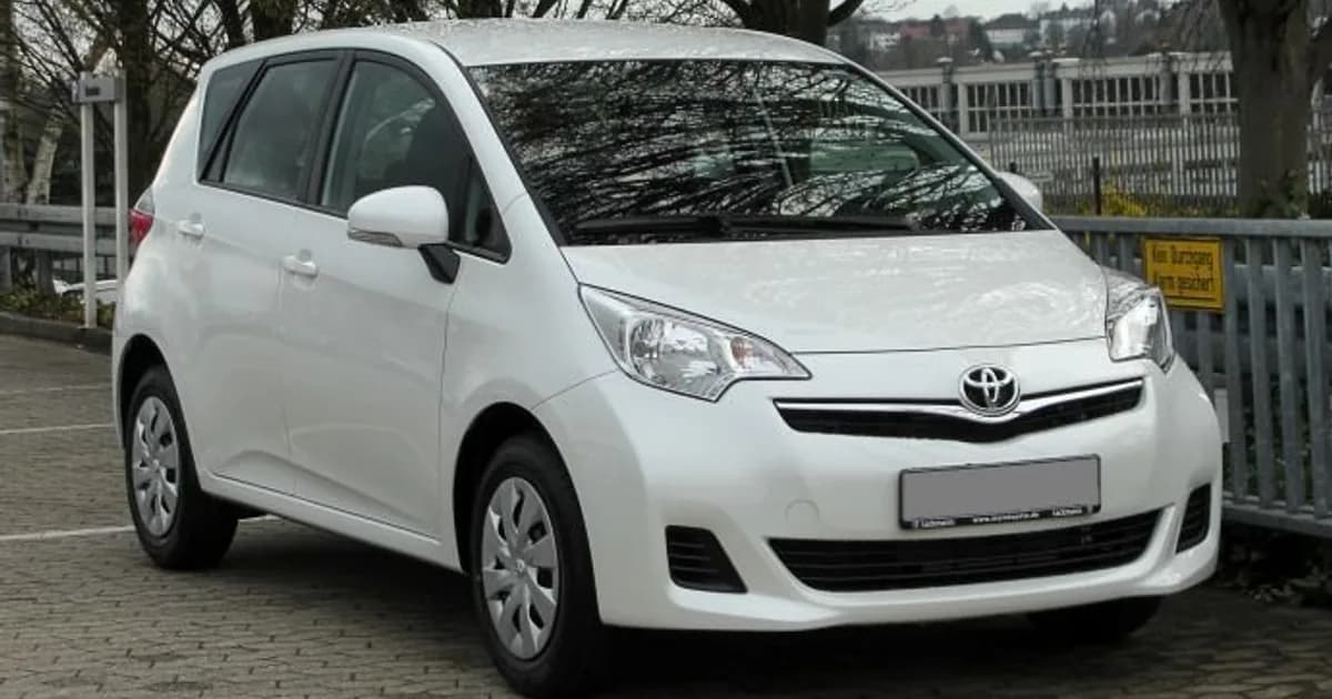 Toyota Verso-S II
