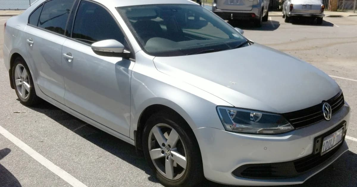 Volkswagen Jetta VI (2010–2014)