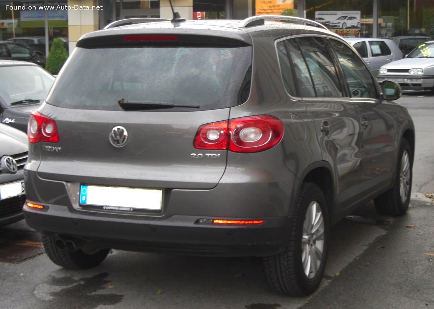 Volkswagen Tiguan 1 (2007–2011)