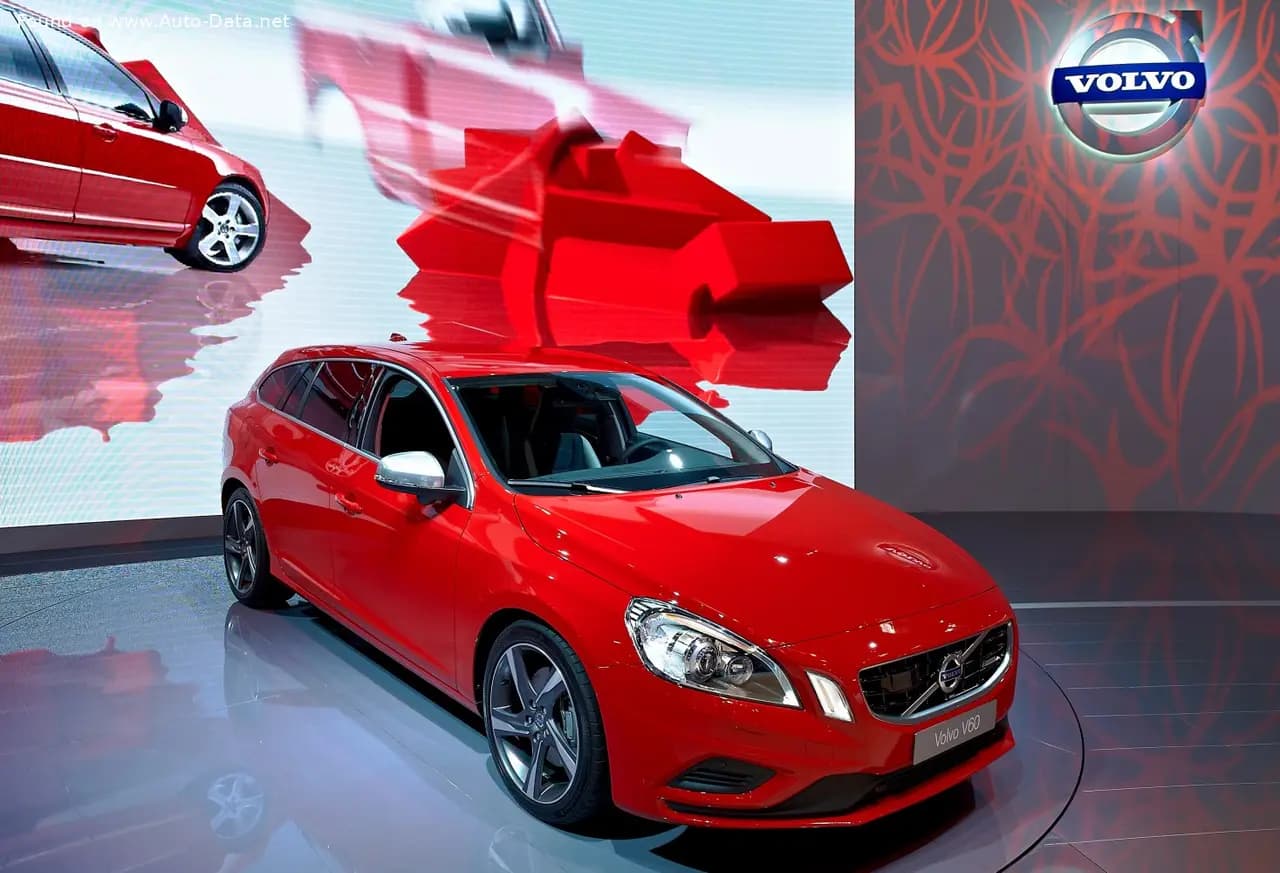 Volvo V60 1 (2010–2015)