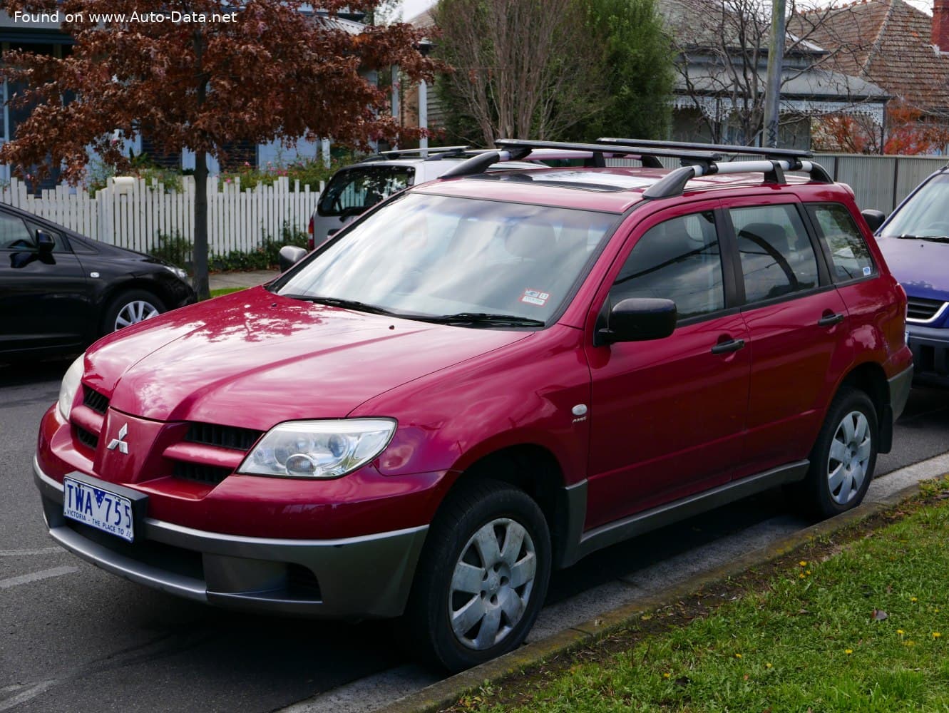 Mitsubishi Outlander I (2001–2006)