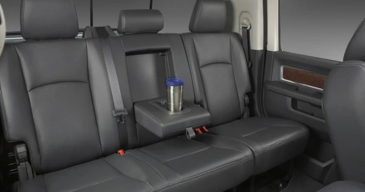RAM 2500/3500 Mega Cab I