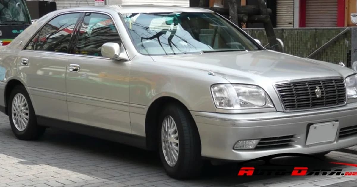 Toyota Crown XI Royal