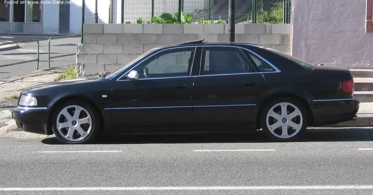 Audi S8 (D2) (1996-2002)