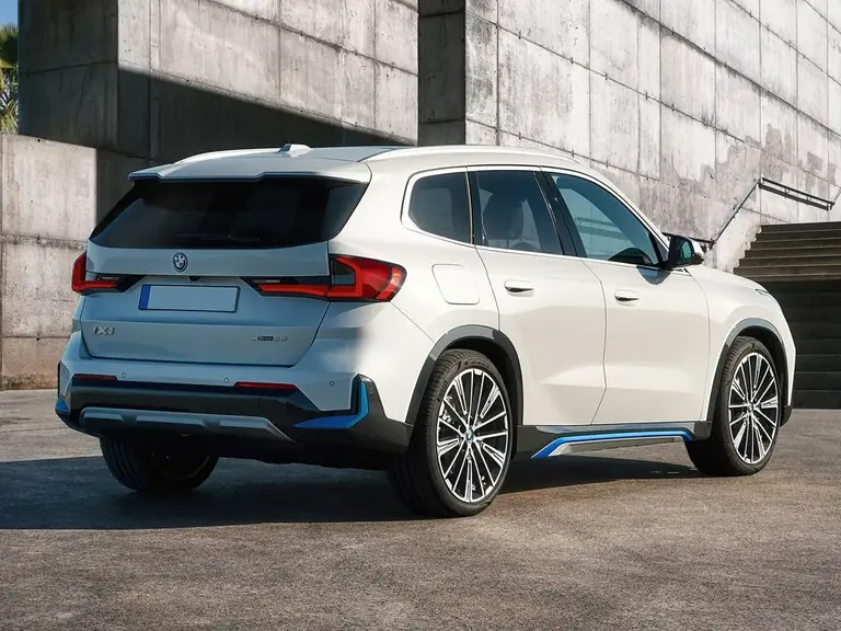 BMW iX1 (U11) (2022-Présent)