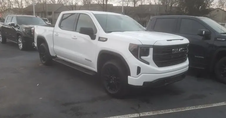 GMC Sierra 1500 V (GMTT1XX, Restylage 2022) Double Cab (2022-Présent)