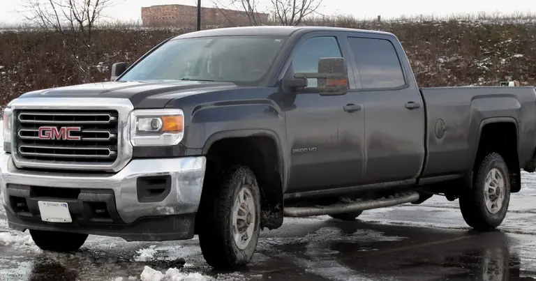 GMC Sierra 2500HD IV (GMTK2XX) Crew Cab Long Box (2015-2019)