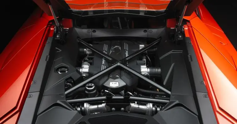 Lamborghini Aventador LP 700-4 Coupe (2011-2017)