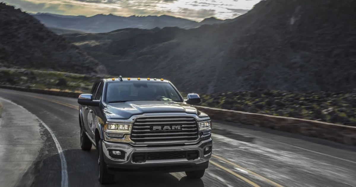 RAM 2500/3500 Mega Cab II (DT) (2019–2025)