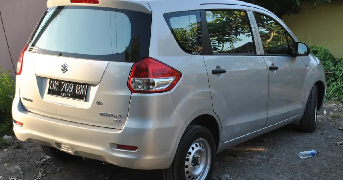 Suzuki Ertiga I
