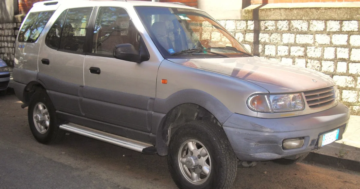 Tata Safari Storme I