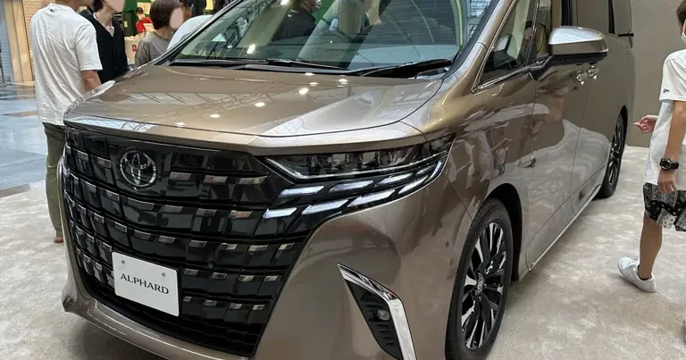 Toyota Alphard IV (2023-Présent)