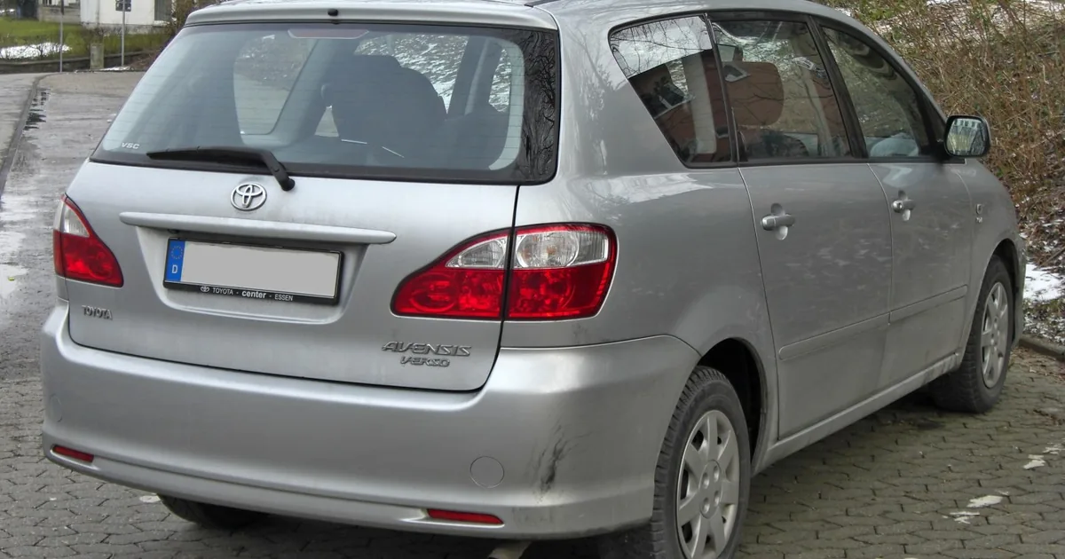 Toyota Avensis Verso