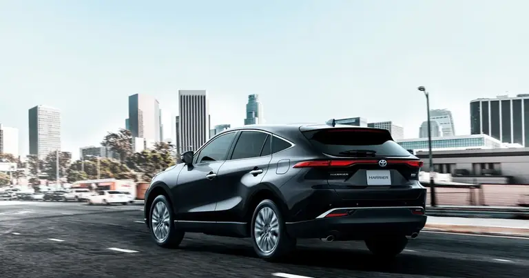 Toyota Harrier IV (XU80) (2020-Présent)