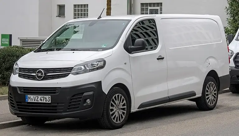 Vauxhall Vivaro Combi LWB (Restylage 2006) (2006-2014)