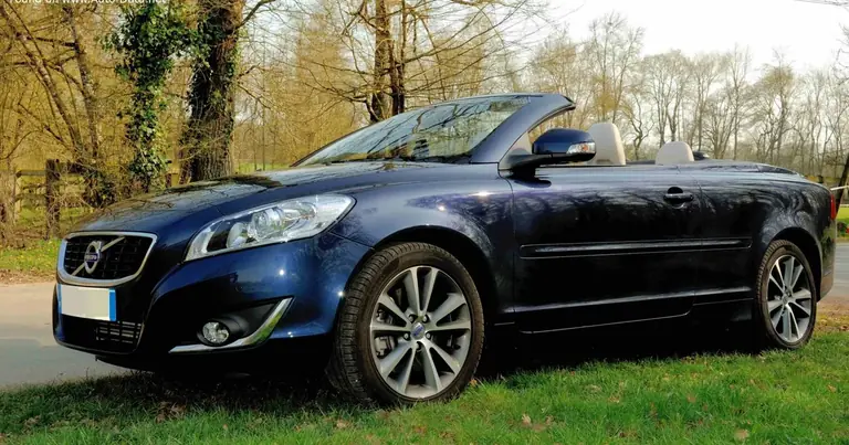 Volvo C70 Coupe Cabrio II (Restylage 2009) (2009-2013)