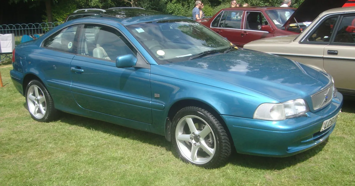 Volvo C70 Coupe Cabrio II
